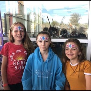 Meet your Posher, Mia